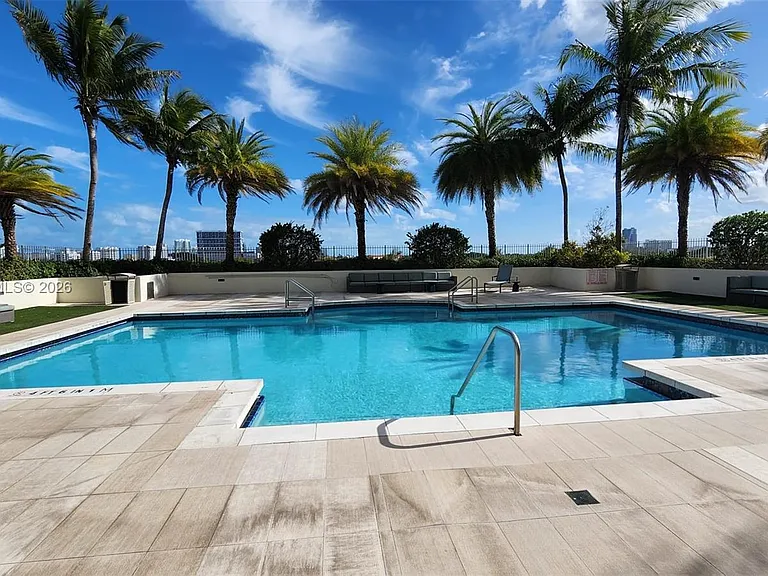 3000 Coral Way #713 — Photo 19