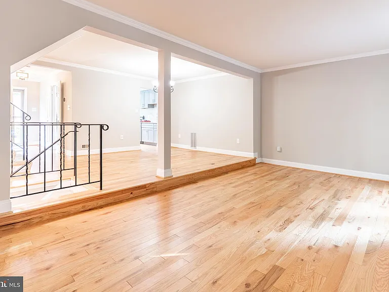 8020 Bethelen Woods Ln — Photo 6