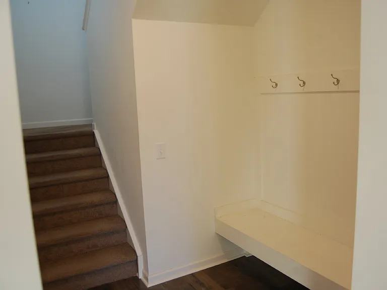 4037 Monteray Cir — Photo 10