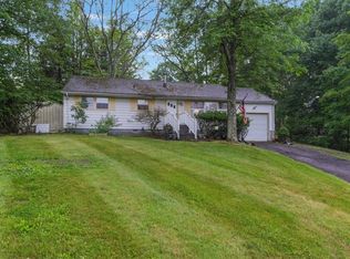 55 School Rd, Monroe, NY 10950