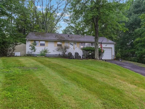 55 School Road, Monroe, NY 10950