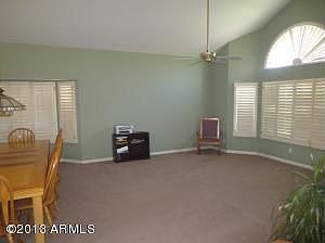 2nd image of 1015 E Brook Hollow Dr