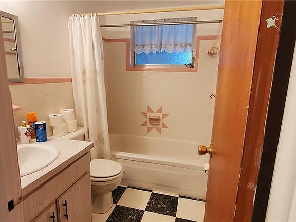 4th image of 6102 Indiana Ave