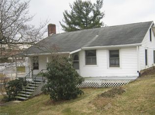 3585 East Pike, Zanesville, OH 43701