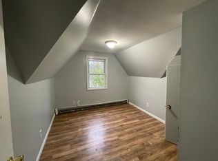 8 Lawrence St FLOOR 3, Waterbury, CT 06708