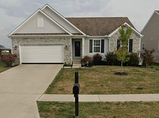 159 Chestnut Commons Dr, Commercial Pt, OH 43116