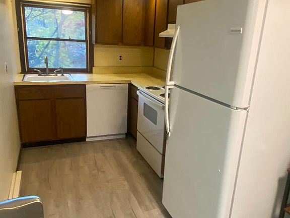 Updated floor and appliances.