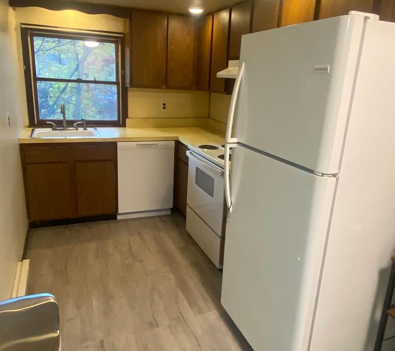 Updated floor and appliances.