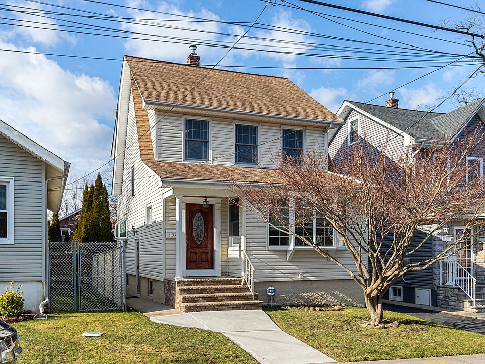 1st image of 104 Lawrence Ave