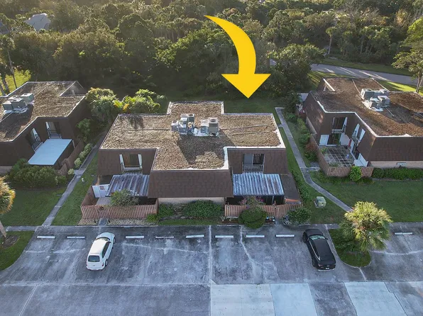 5913 SE Riverboat Drive, Stuart, FL 34997