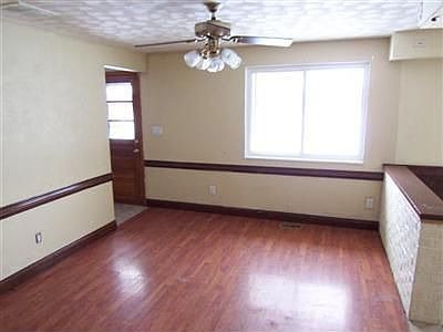5th image of 1009 Bevan Ct