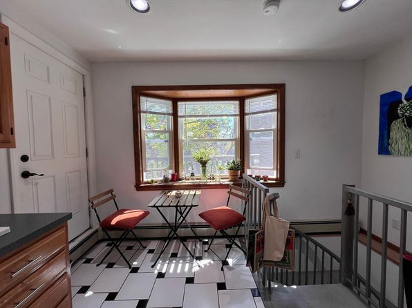 703 E Broadway #2