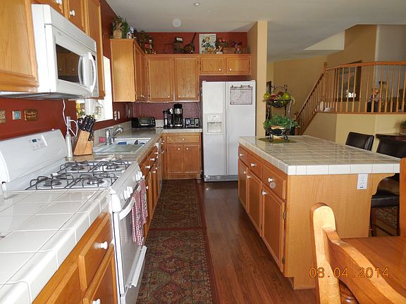 4th image of 7884 Calle Del Rio St