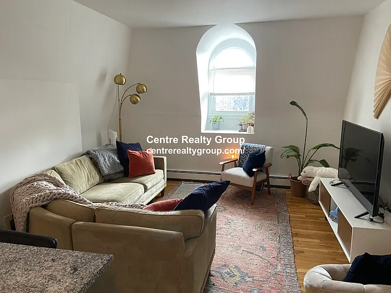 168 Northampton St #4 — Photo 2