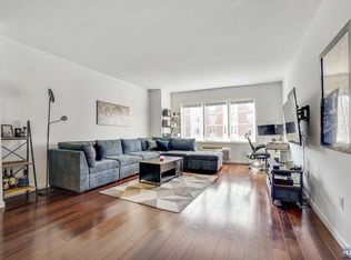 2313 City Pl, Edgewater, NJ 07020