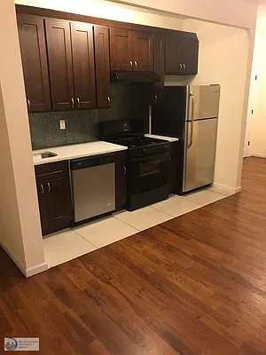 Rented by Metropolitan Property Group | media 6