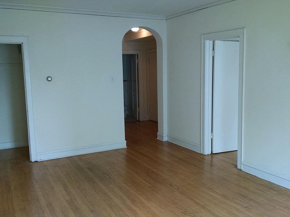 1st image of 2055 W North Ave APT 2