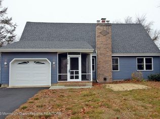308 Cedar Grove Rd, Toms River, NJ 08753