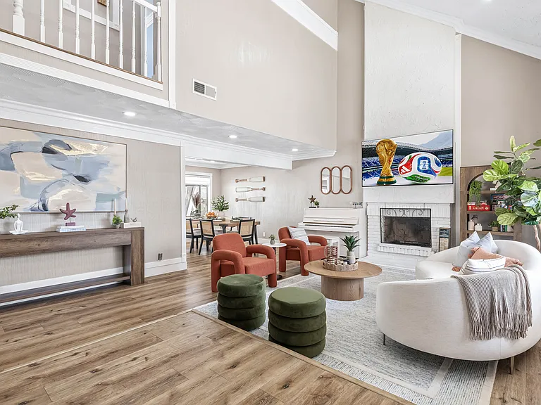 8641 Acapulco Cir — Photo 38