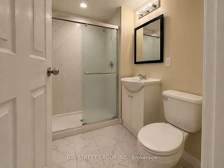 9 Glenborough Park Cres — Photo 9