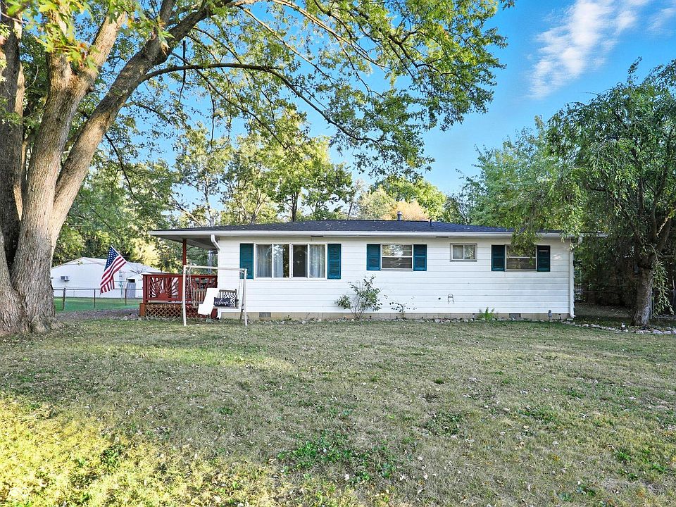 1st image of 614 Hillcrest Dr