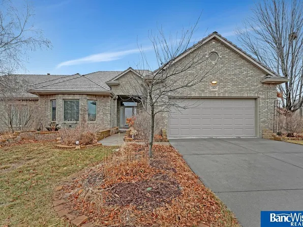 2343 Stone Creek Loop S, Lincoln, NE 68512