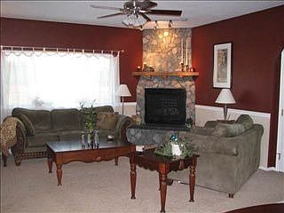 4th image of 5341 Buttercup Dr