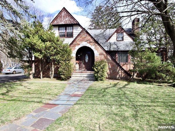 4-21-21 Saddle River Rd, Fair Lawn, NJ 07410