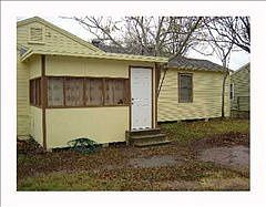 3rd image of 630 McCall St