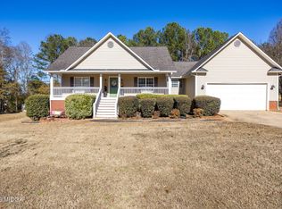 509 Aaron Cir, Gray, GA 31032