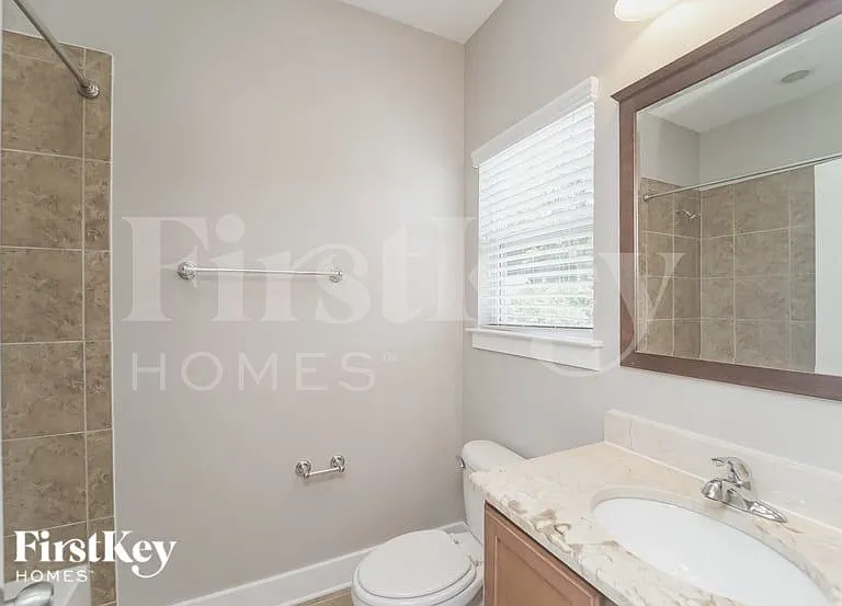 355 Spring St — Photo 14