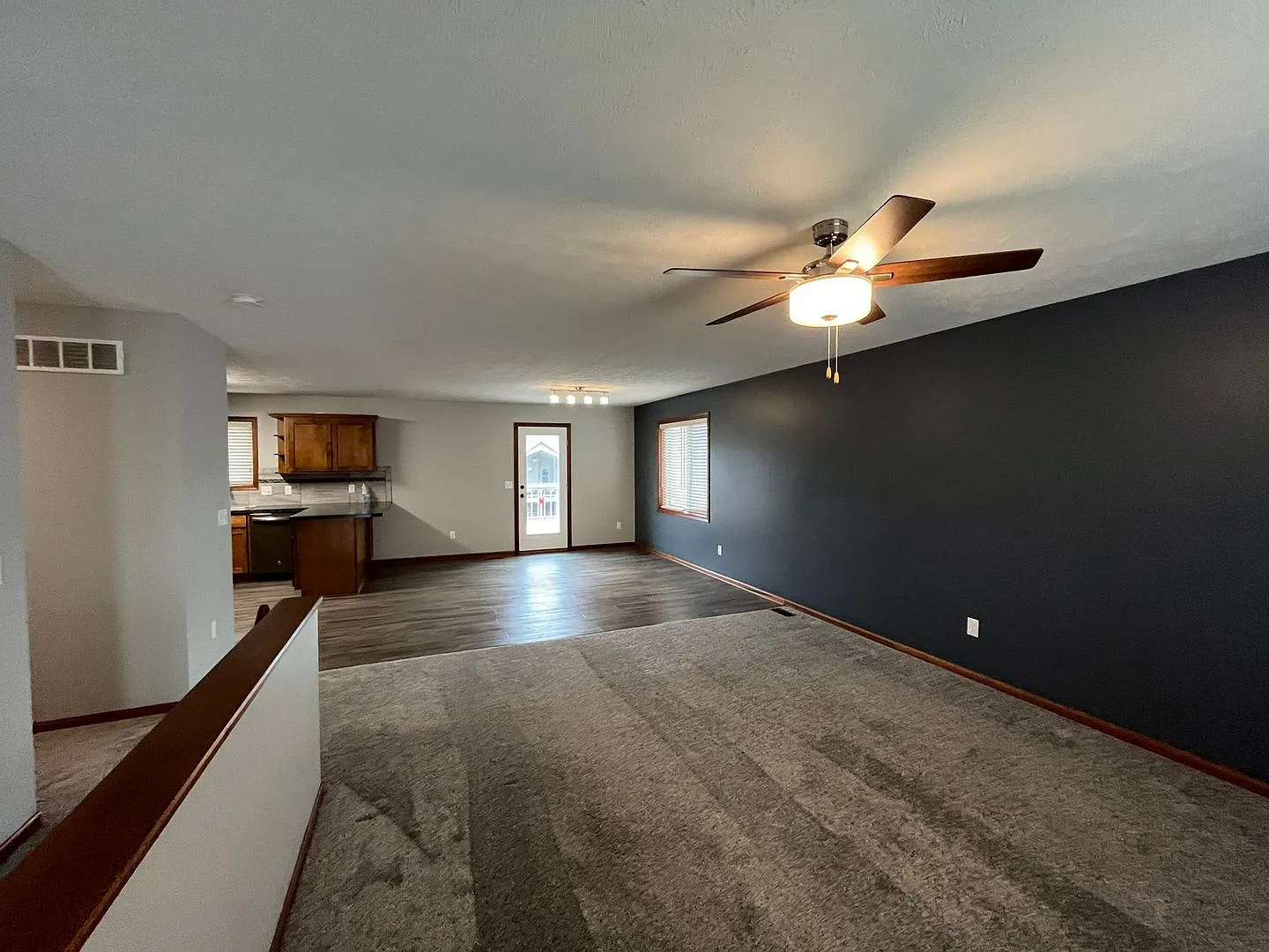 7825 Yankee Woods Dr-4bed/3bath house — Photo 4