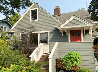 3710 38th Ave S, Seattle, WA 98144