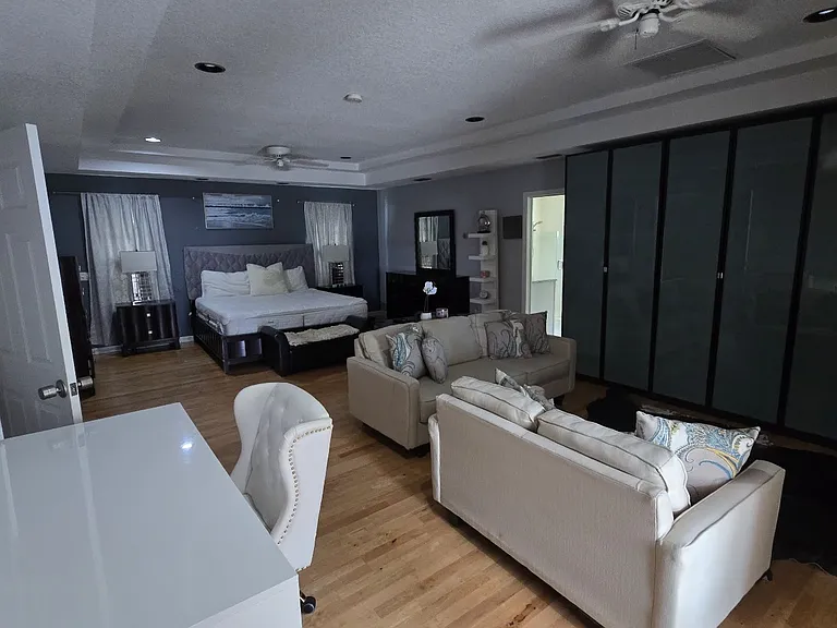 12556 Joby Ln E — Photo 7