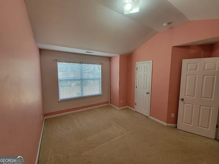 175 Stillwood Dr — Photo 17