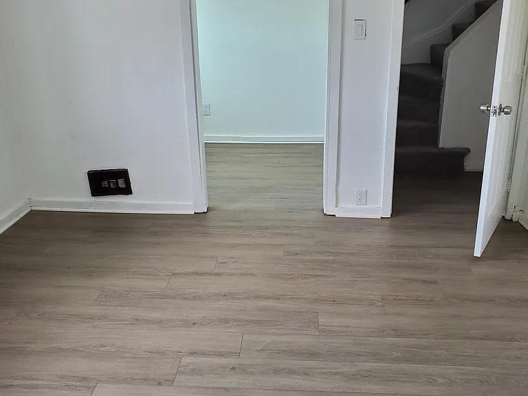 243 Watson Blvd #2 — Photo 22