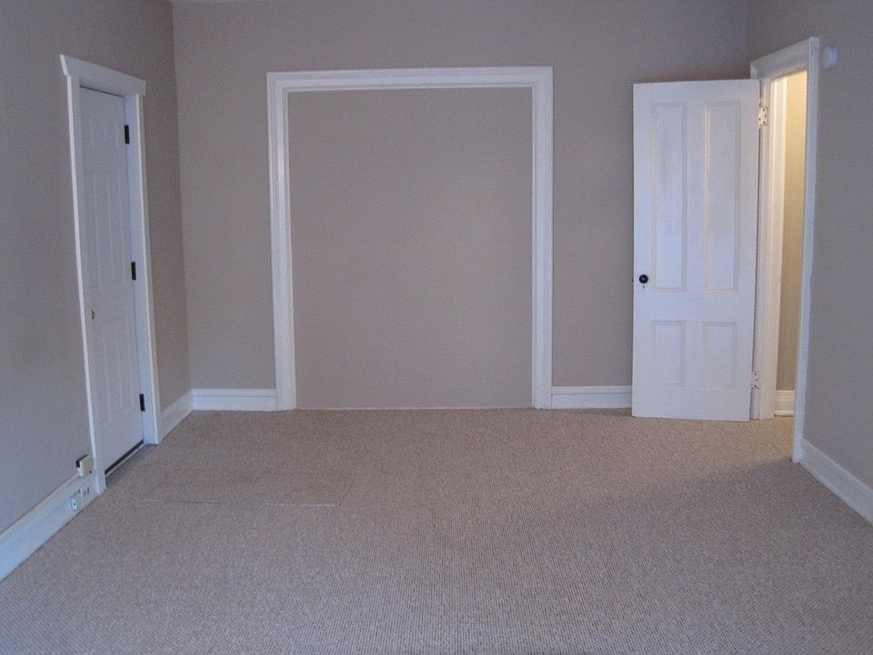Living room/Bedroom