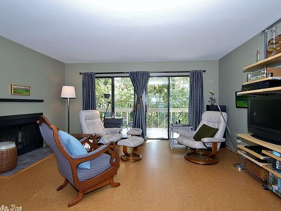 4th image of 1401 N Pierce St APT 22