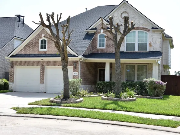 5106 Autumn Rose Ln, Sugar Land, TX 77479