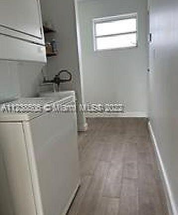4th image of 9375 Fontainebleau Blvd #403