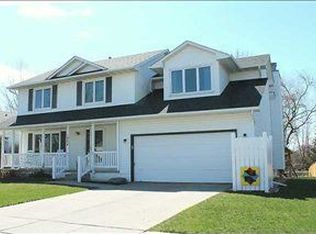 1904 5th St SW, Altoona, IA 50009