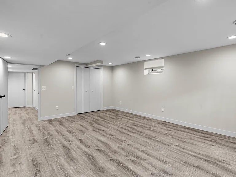 4705 France Ave S — Photo 19