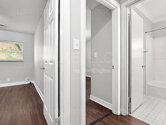 5th image of 8801 Malvern Hill Rd #2