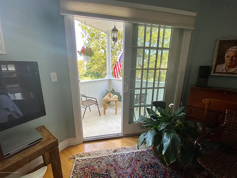 401 Garfield Ave — Photo 36