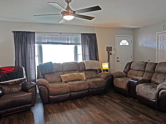 4th image of 1714 S Robison Rd