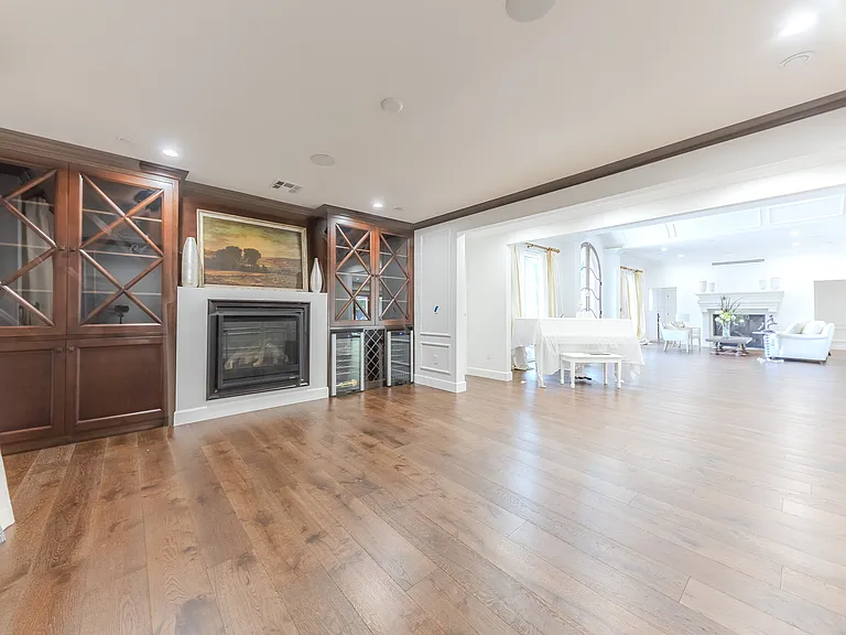325 W Bellevue Dr — Photo 13