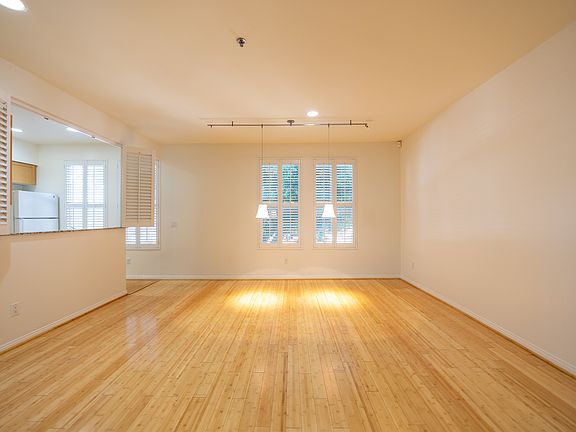 4th image of 80 N Raymond Ave APT 106