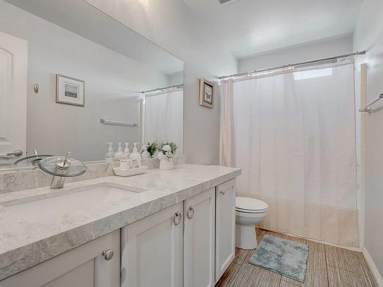48 Jasmine Point St — Photo 33