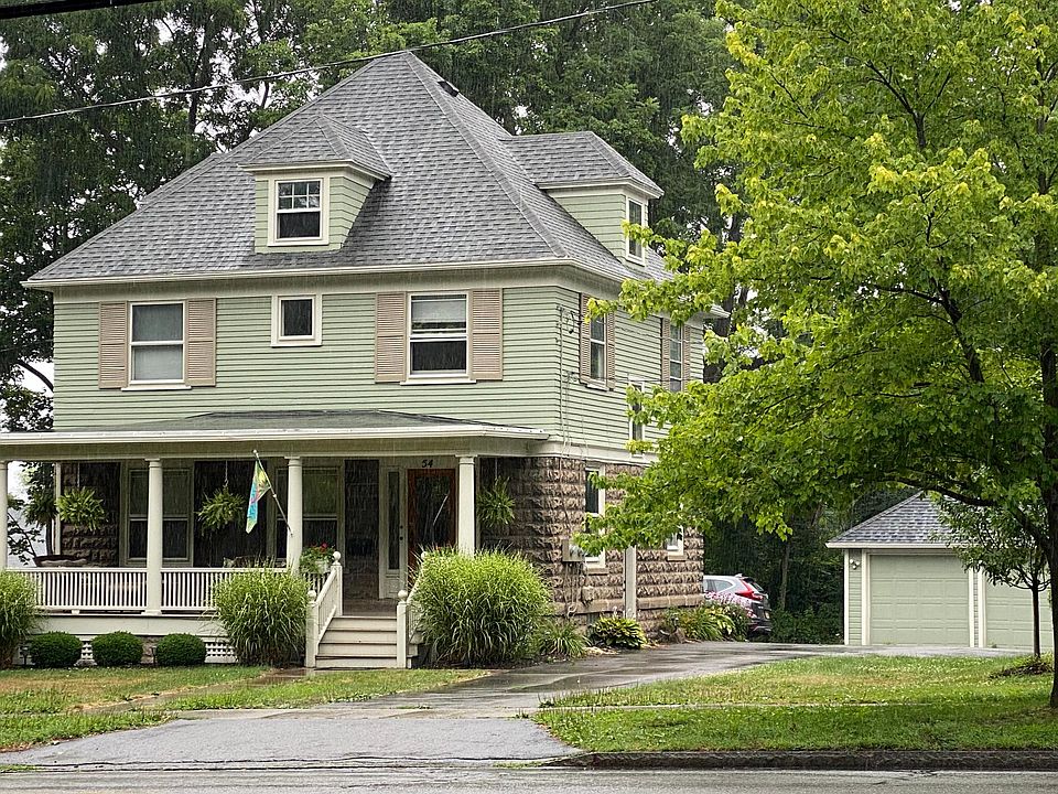 1st image of 54 Monroe Ave #Up