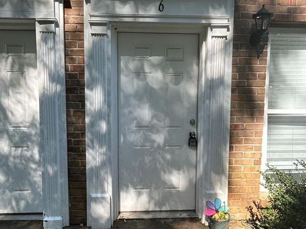 291 S Pond St #106